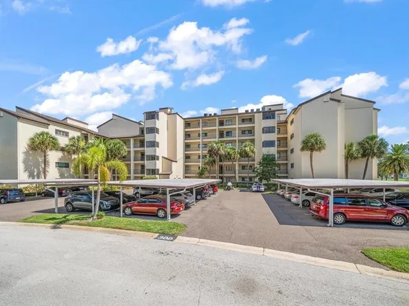 700 Starkey Rd APT 344, Largo, FL 33771