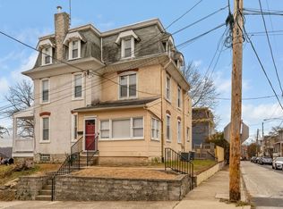 4542 Fleming St, Philadelphia, PA 19128