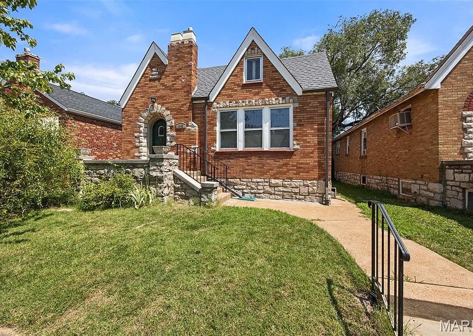 1st image of 3929 Meramec St