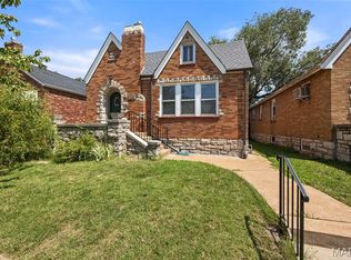 3929 Meramec St, Saint Louis, MO 63116