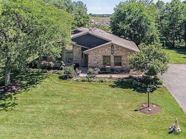 1st image of 14945 Glen Crest Ln