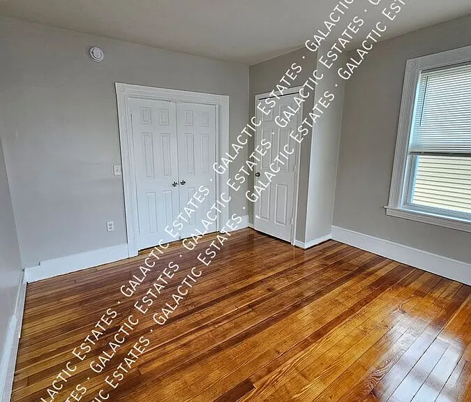 187 Grove St #3 — Photo 16