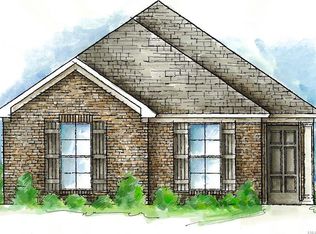 34 Charlton Pl, Deatsville, AL 36022