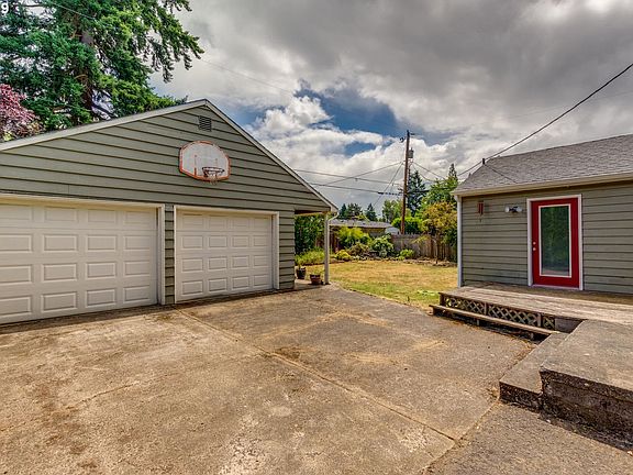 2nd image of 505 Mount Shasta Dr