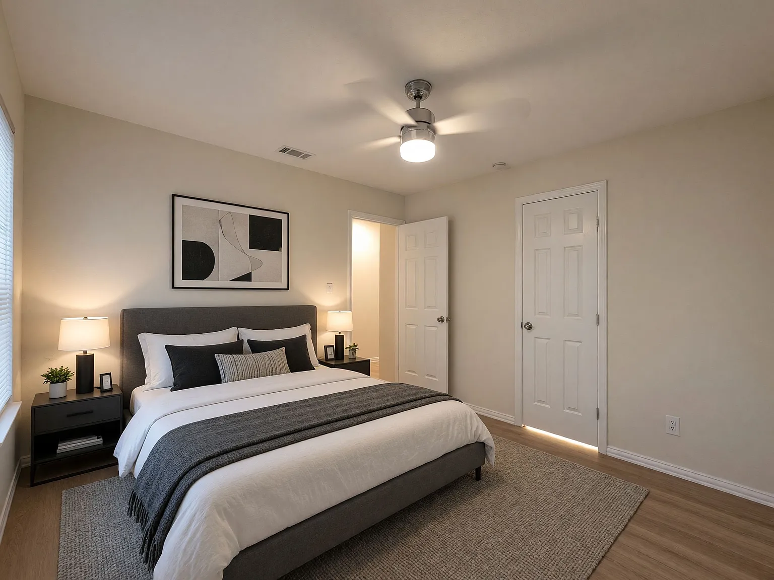 26037 - 104 E Eggleston - 1 — Photo 4