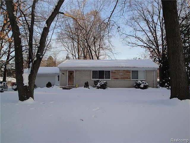 1st image of 166 E Beechdale St