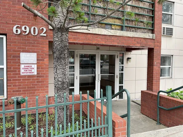 6902 Narrows Ave APT 3C, Brooklyn, NY 11209