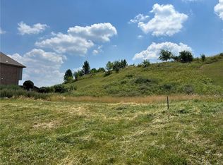 3016 Chestnut Ridge Dr, Clairton, PA 15025