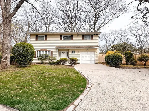 530 Melville Road, Farmingdale, NY 11735