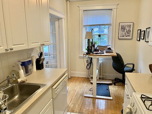 854 Massachusetts Ave. #7 Cambridge (Mid Cambridge) Unit P