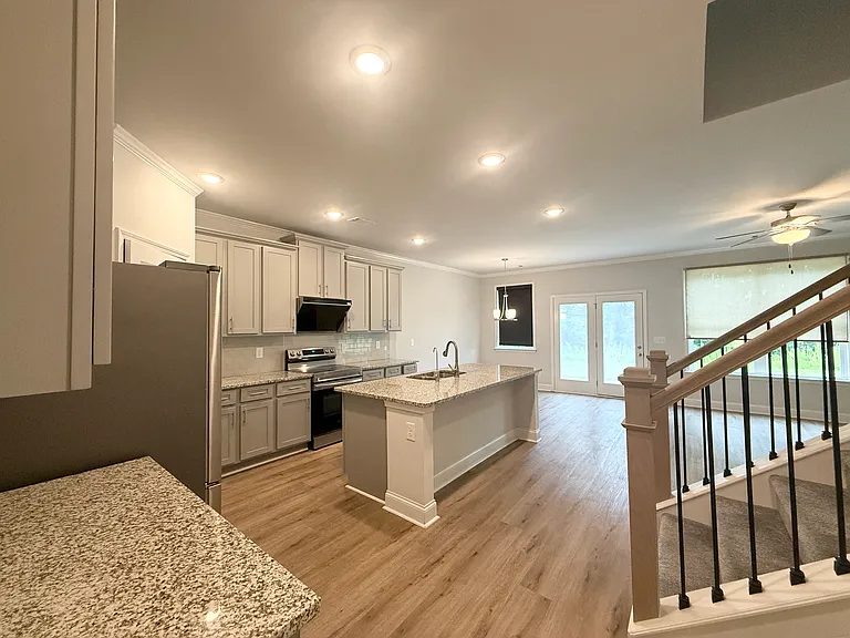 7316 Rocklin Ln — Photo 11