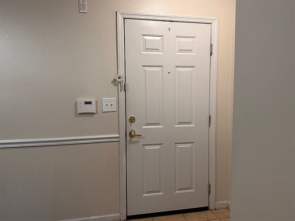 3rd image of 31010 Paradise Cmns APT 411