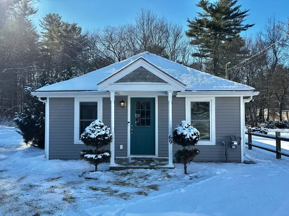 69 School St #69, Pembroke, MA 02359