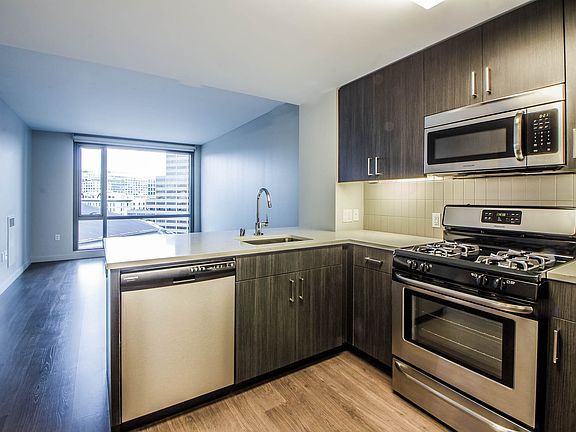 5th image of 103 Polk St #1211