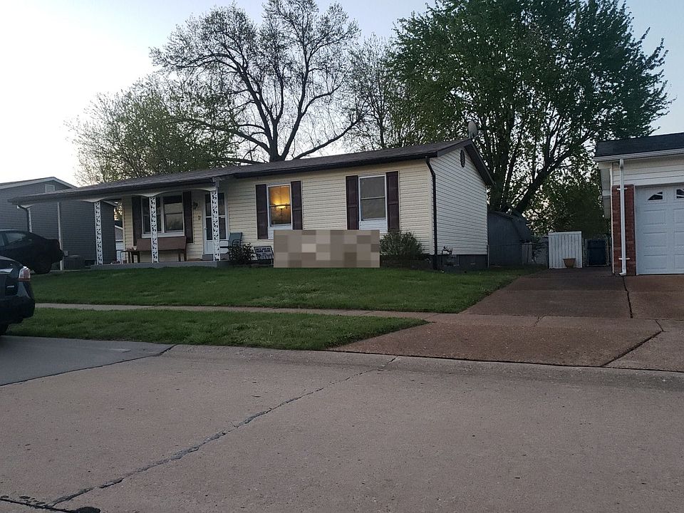 2nd image of 12034 Renaissance Dr