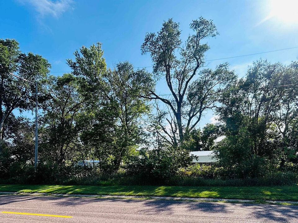 2nd image of 45653 W State Highway 50