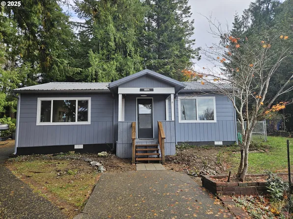 1162 E 1st Pl, Coquille, OR 97423