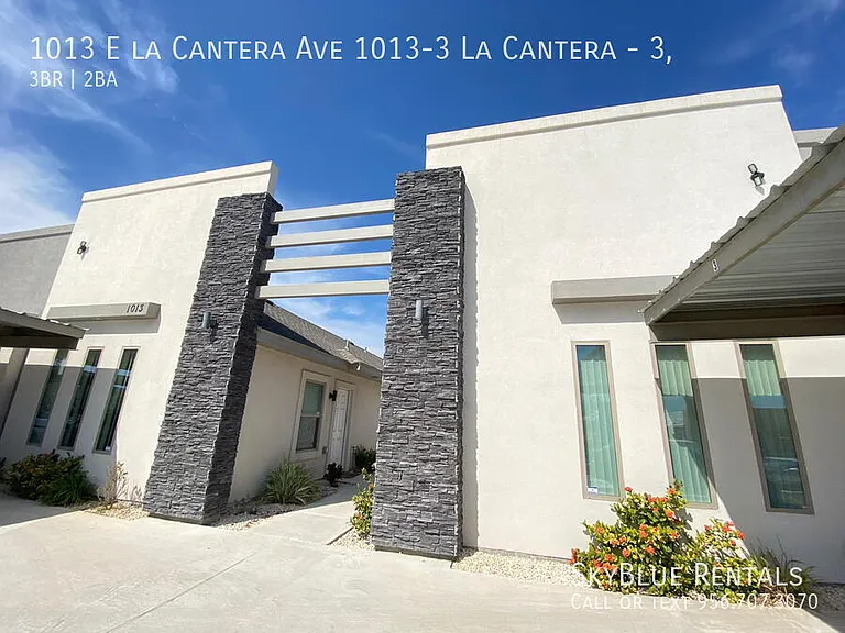 1013 E La Cantera Ave #3 — Photo 2