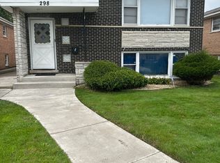 298 Bensley Ave, Calumet City, IL 60409