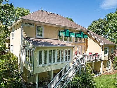 2nd image of 6734 Hidden Woods Dr
