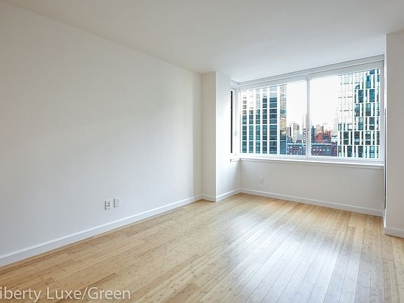 4th image of 300 N End Ave APT 3N