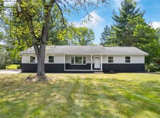 7202 Kingsview Dr, Northfield, OH 44067