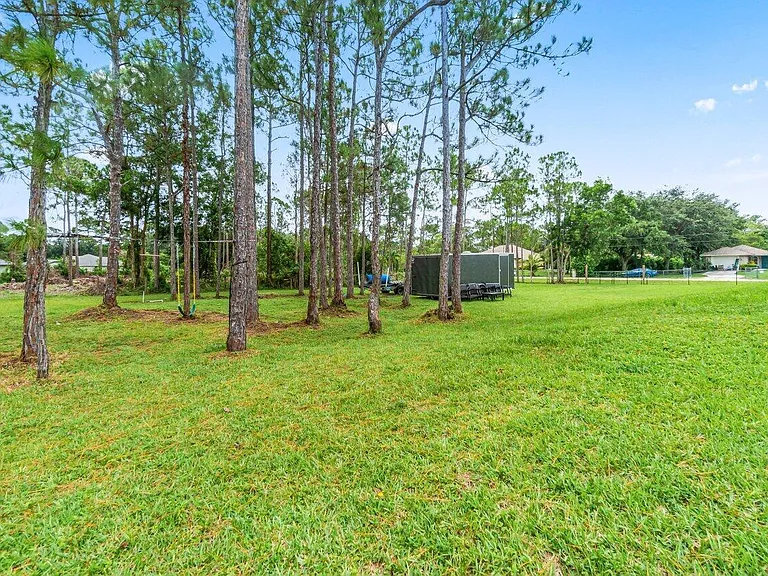 15439 63rd Pl N — Photo 26