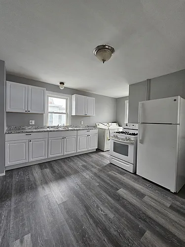336 Spruce St #2 Photo 1