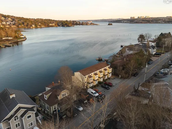 473 Shore Dr, Halifax, NS B4A 2C7