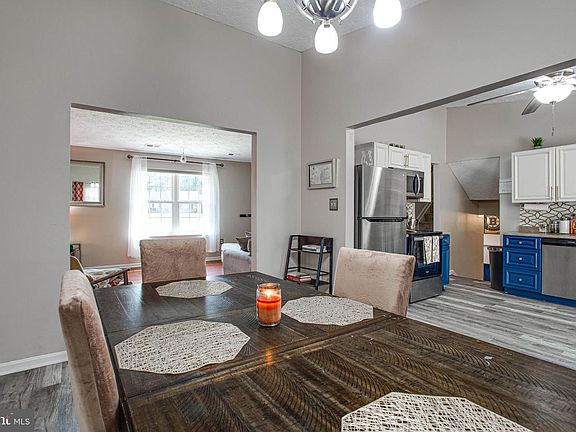 3rd image of 12158 Marbella Ct