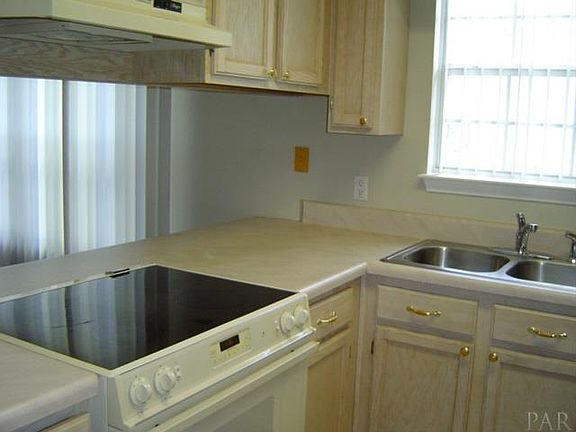 5th image of 170 Wildflower Ln