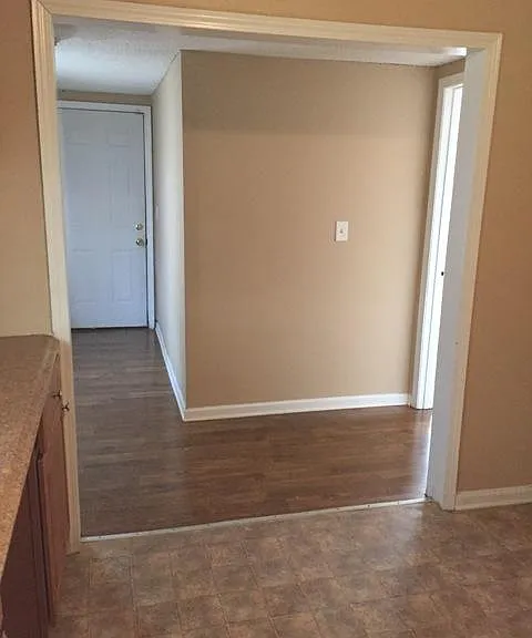 994 Poplar St — Photo 2