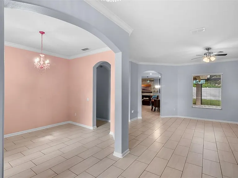 410 Sauvignon Way — Photo 8