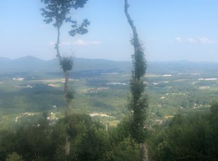 89 Chestnut Ridge Rd, Mills River, NC 28759