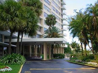 7441 Wayne Ave APT 10J, Miami Beach, FL, 33141