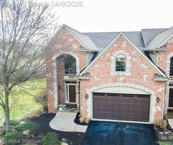 9092 Lake Dominion Dr, Brighton, MI, 48114