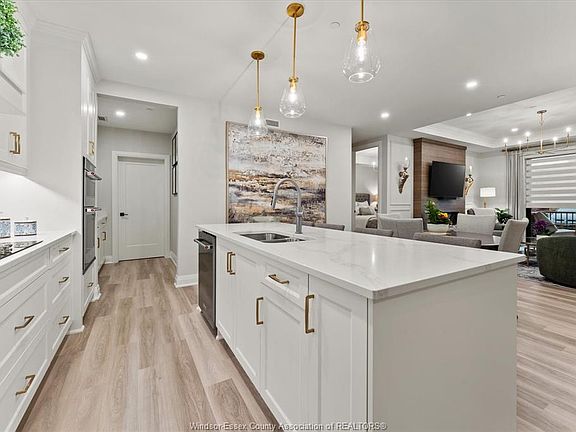 4th image of 1855 Wyoming Ave #111