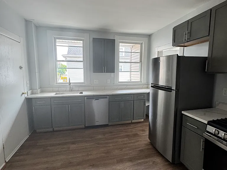 9 Rogers Ave #2 — Photo 2