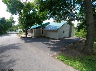 135 E Chestnut St, Pine Grove Mills, PA 16868