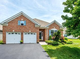 27 Wieczorkowski Ave, Parlin, NJ 08859