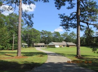 15541 SE Pear St, Blountstown, FL 32424
