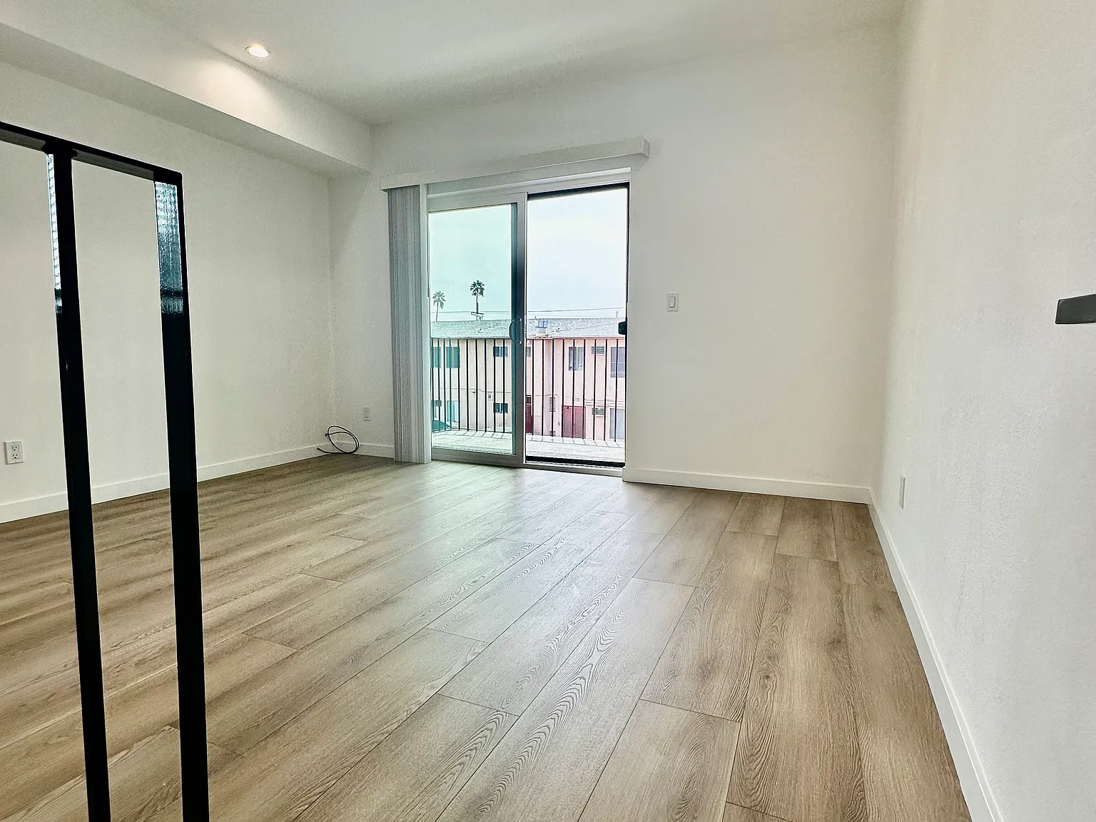 2 bed, $2,750 — Photo 3