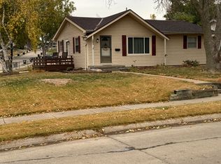 1863 N 84th St, Omaha, NE 68114