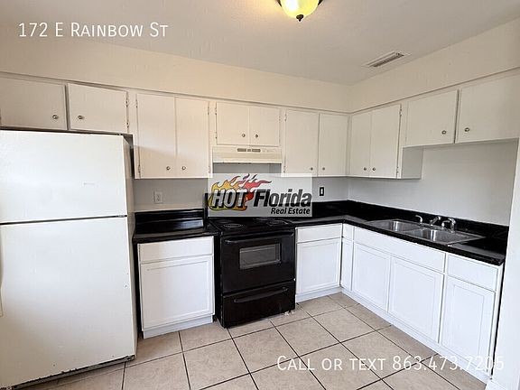 2nd image of 172 E Rainbow St