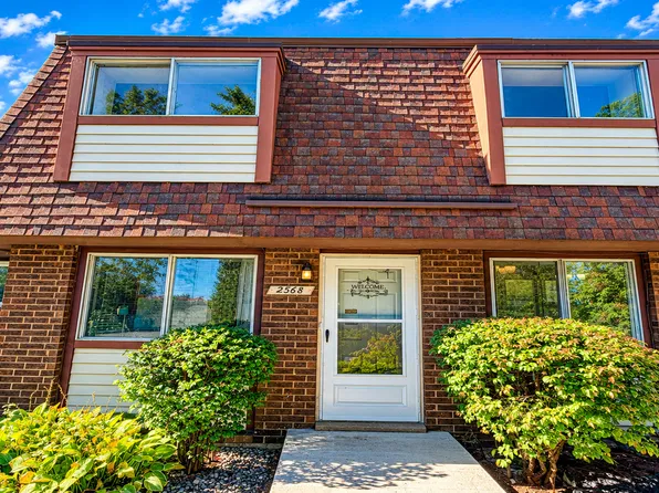2568 Berkshire Ct #2568, Waukegan, IL 60087