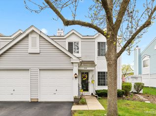 368 Bunker Hill Cir, Aurora, IL 60504