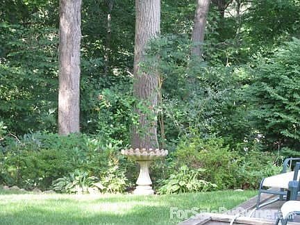 5th image of 19 Danville Dr