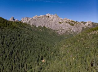 600 Railroad Park Rd, Dunsmuir, CA 96025