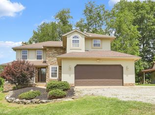 8258 Lancaster Rd, Hebron, OH 43025