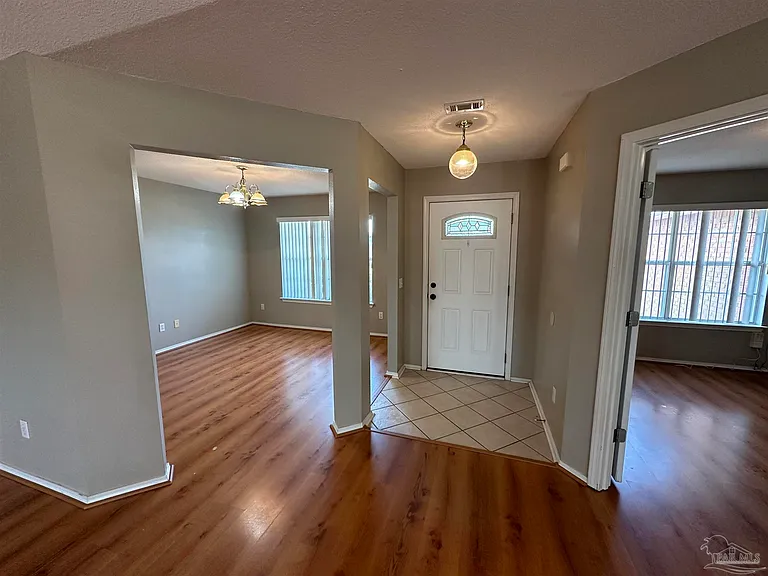 1436 Cacao Ln — Photo 2